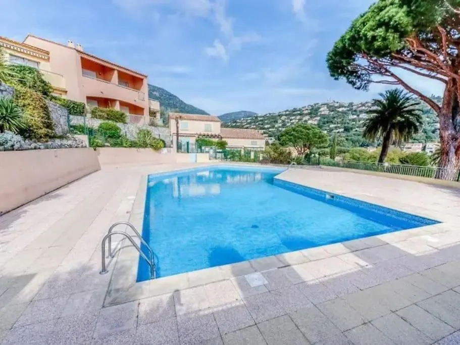Hébergement de vacances Villa Mazet Avec Vue Mer à Cavalaire-sur-Mer